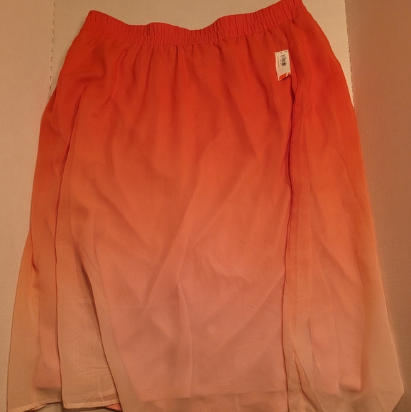 Old Navy Dresses & Skirts - Old navy skirt